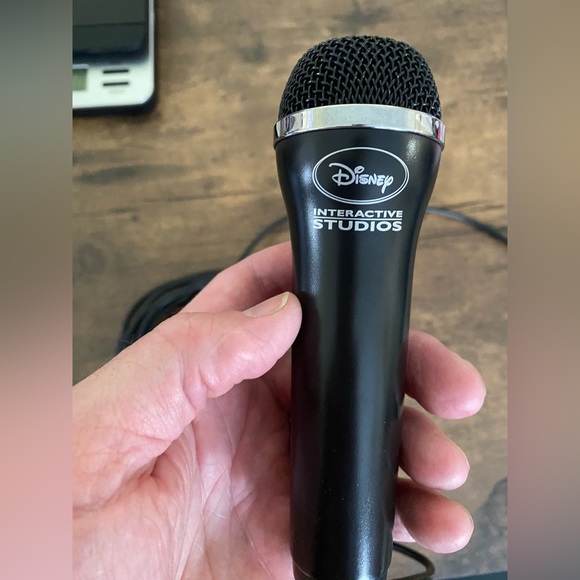 Disney Guitar Hero Microphone Konami USB for Ps2,PS3, xbox 360, wii - Picture 2 of 5